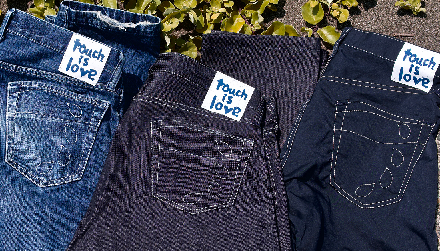 海に似合うタッチイズラブ®︎ジーンズ touch is love ®︎ JEANS
